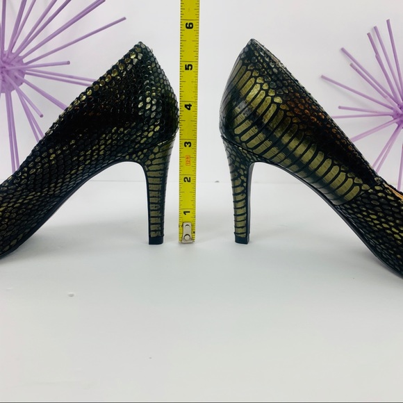 J Renee / Snake Green Black Textured Metallic - Picture 2 of 8